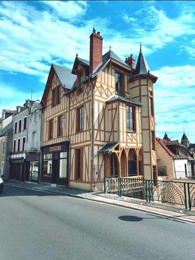 Logis Hotel La Maison A Pan De Bois 维耶尔宗 外观 照片