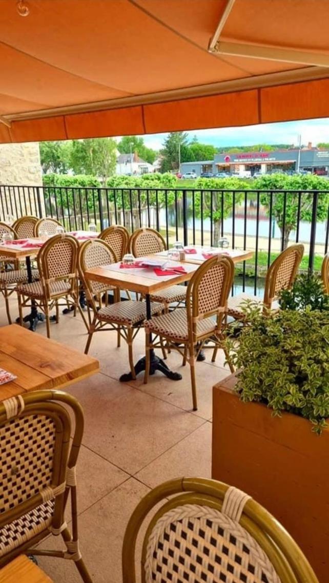 Logis Hotel La Maison A Pan De Bois 维耶尔宗 外观 照片