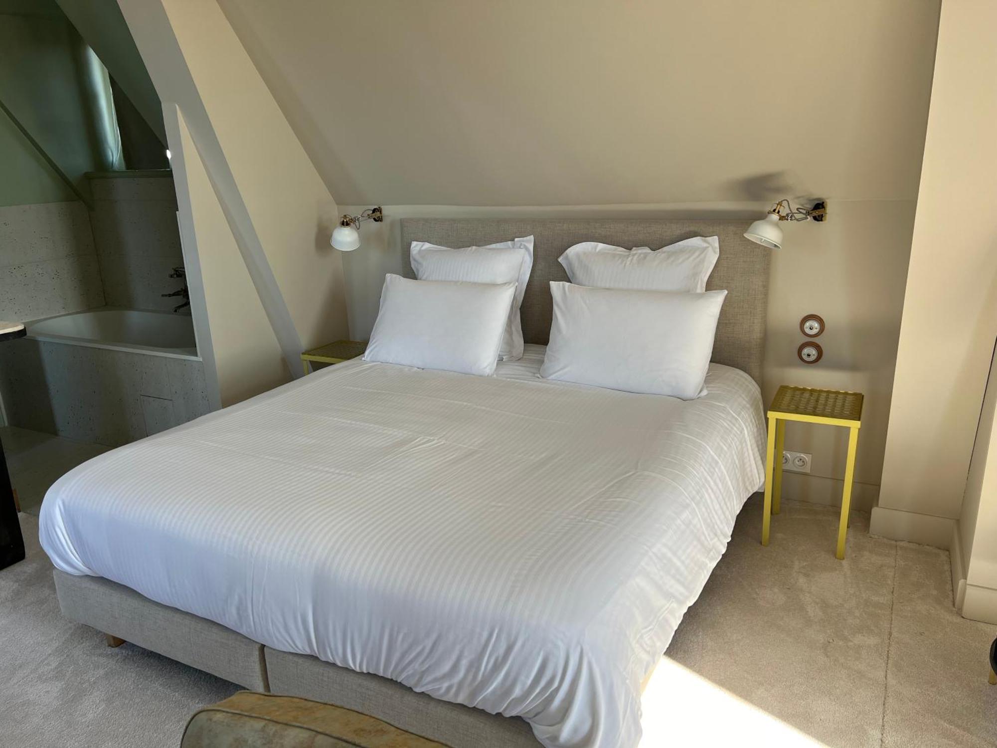 Logis Hotel La Maison A Pan De Bois 维耶尔宗 外观 照片